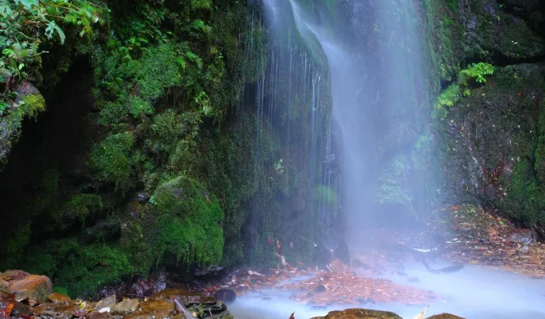 jibhi-waterfall-himachal-pradesh